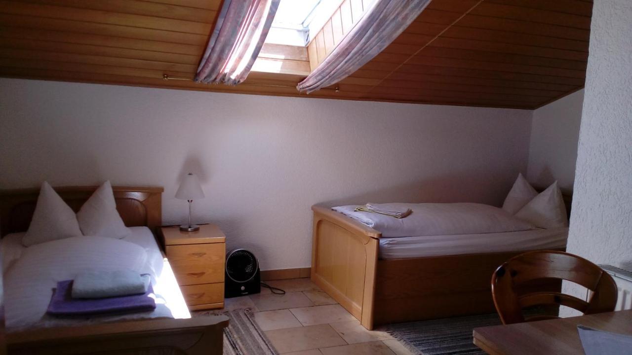 Weinhotel Goger Sand Exteriör bild